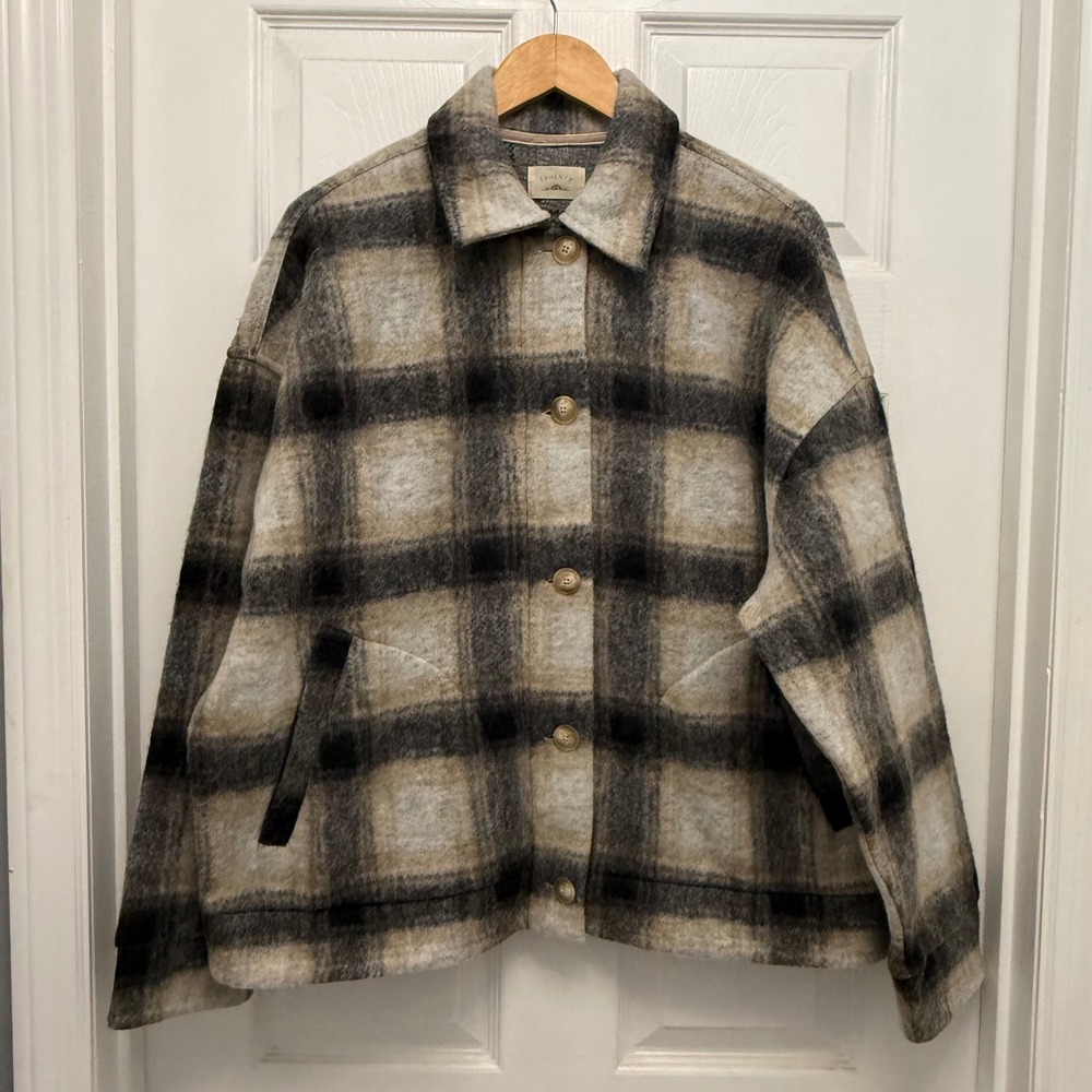 Faherty Rocky Ridge Plaid Jacket Womens L/XL Grey NWT Boiled Wool Shacket